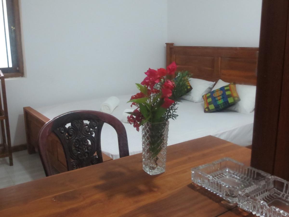Hotel Grand Halabana Weerawila Екстер'єр фото